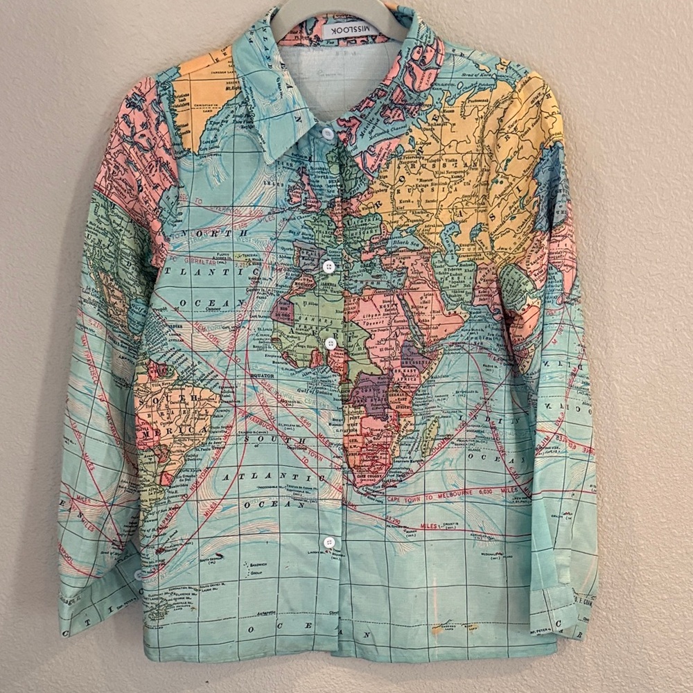MISSLOOK Multicolor World Map women shirt